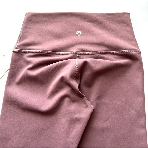 ❣️ LULULEMON Women’s Wunder Under Crop HR Leggings. Mauve/Dark Rose. Size: 4 - Picture 5 of 15